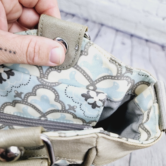 PETUNIA PICKLE BOTTOM | diaper bag - Picture 13 of 16